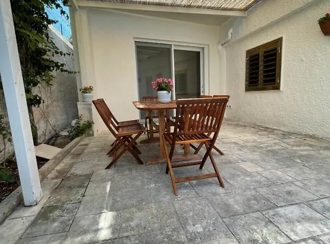 Casa Alfonsa شقة فيلانوفا دي أوستوني