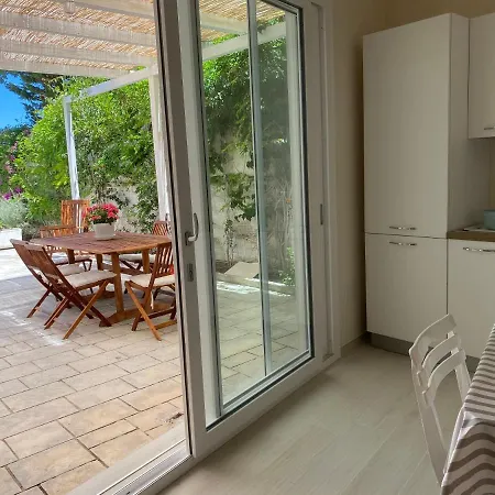 Casa Alfonsa Apartment